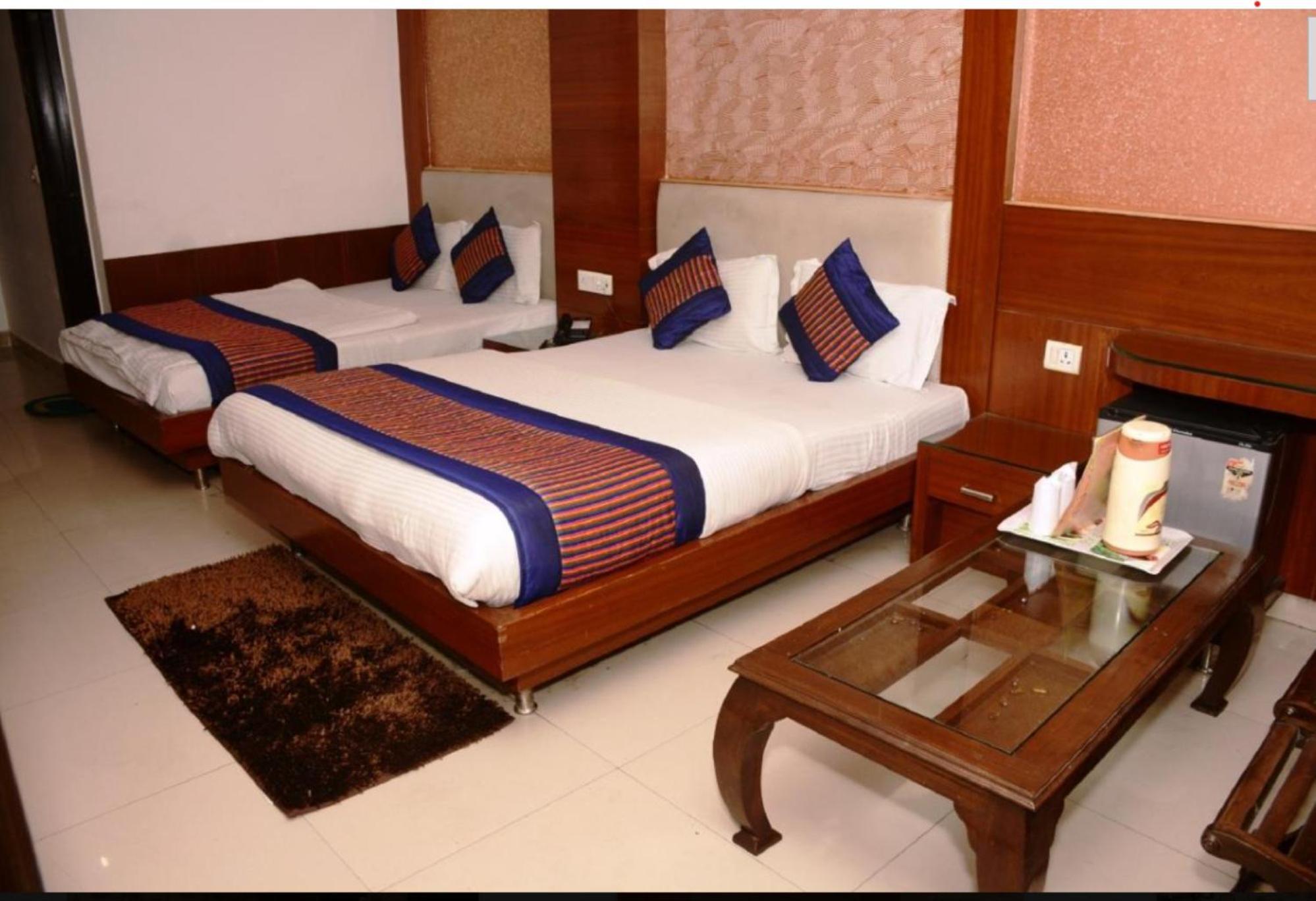 Capital O 6408 Hotel Delhi Heart Nowe Delhi Zewnętrze zdjęcie