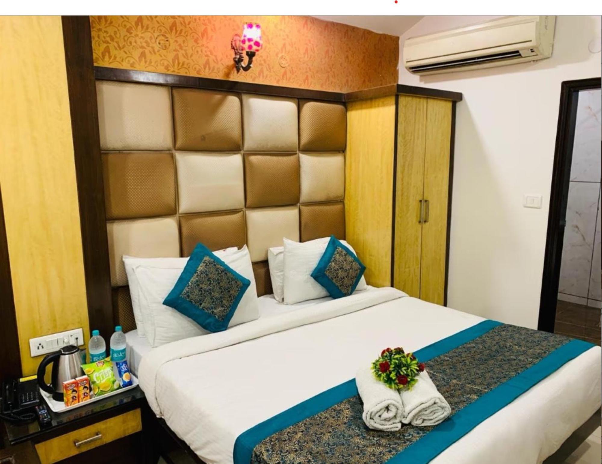 Capital O 6408 Hotel Delhi Heart Nowe Delhi Zewnętrze zdjęcie