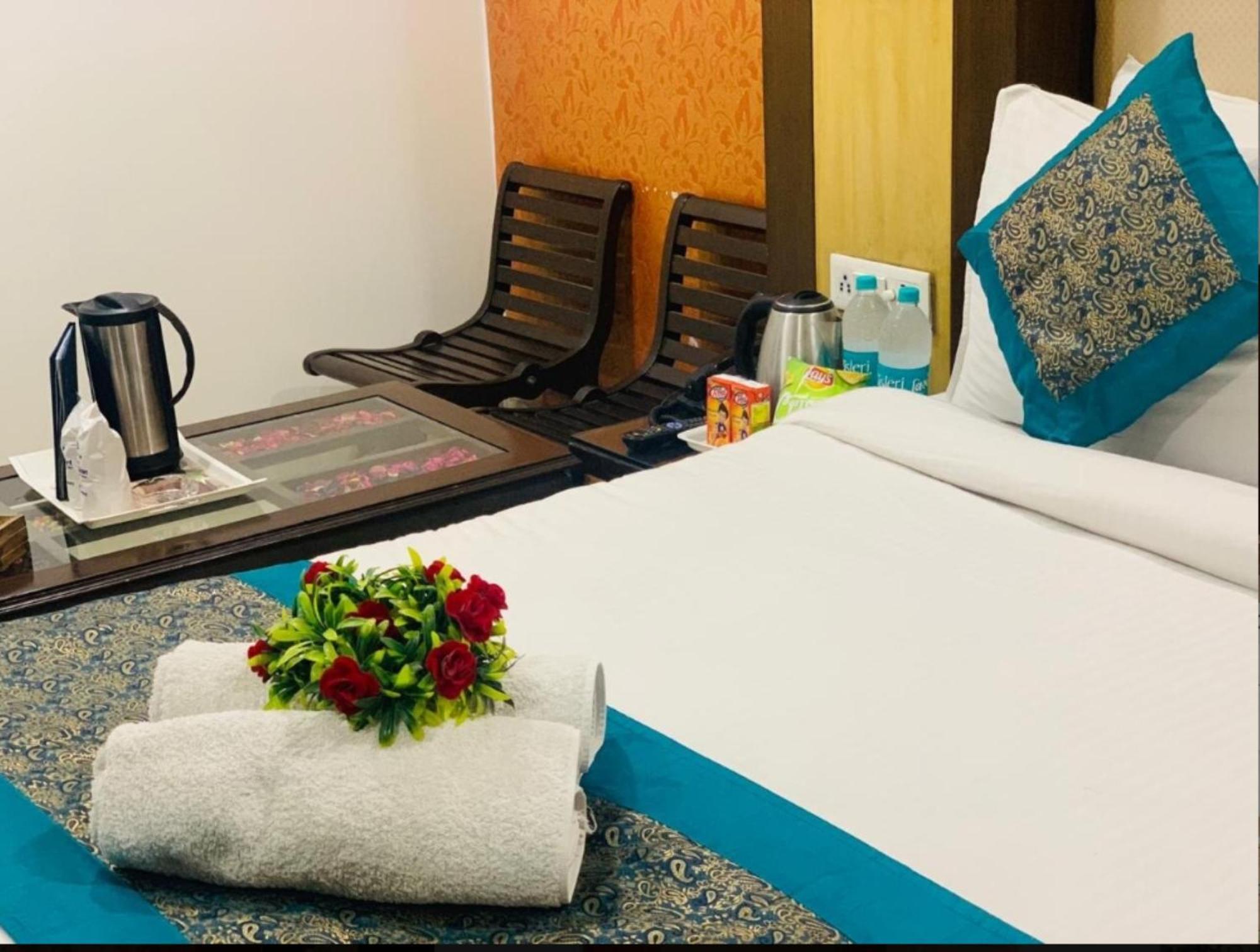 Capital O 6408 Hotel Delhi Heart Nowe Delhi Zewnętrze zdjęcie