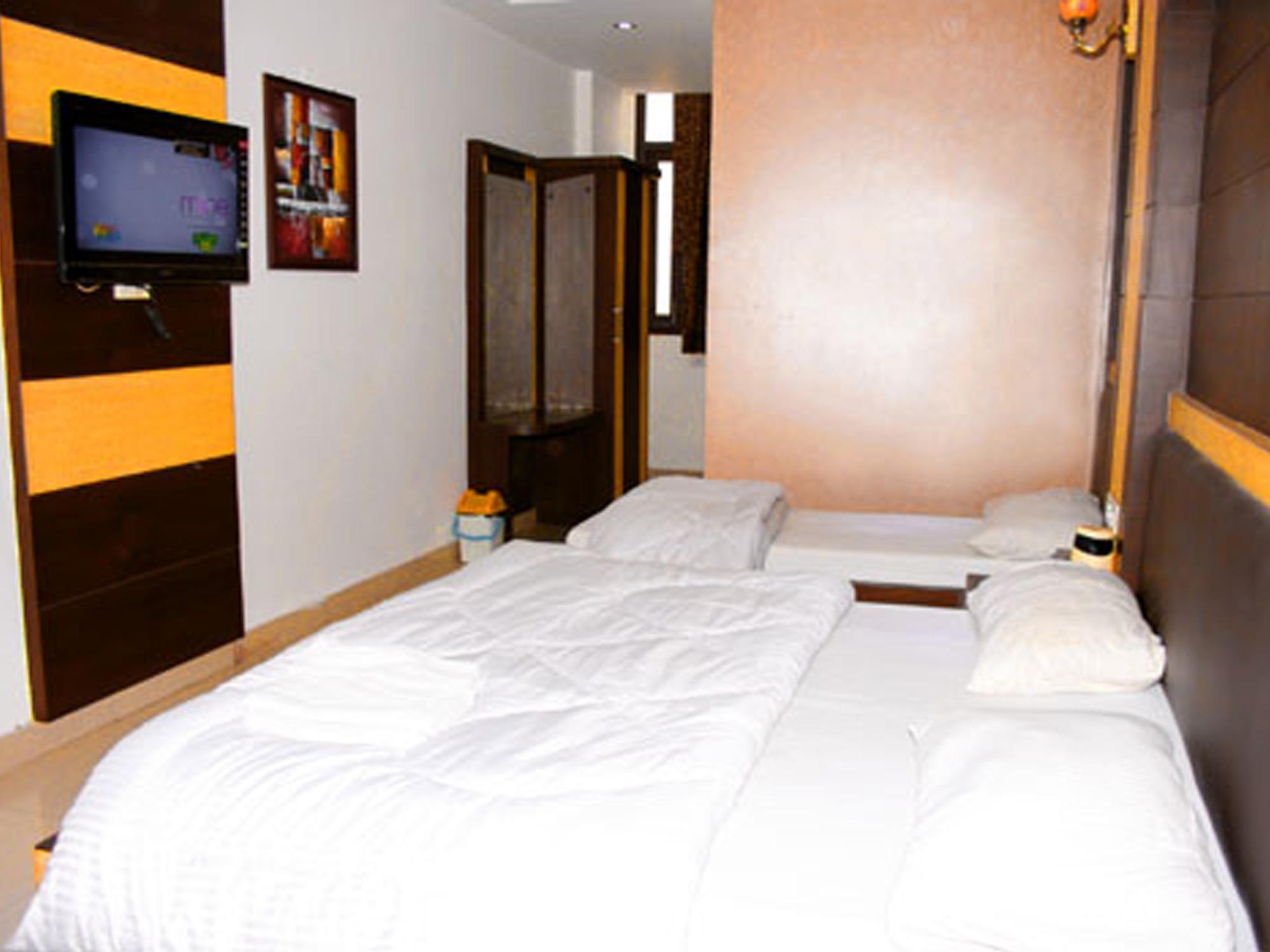 Capital O 6408 Hotel Delhi Heart Nowe Delhi Zewnętrze zdjęcie