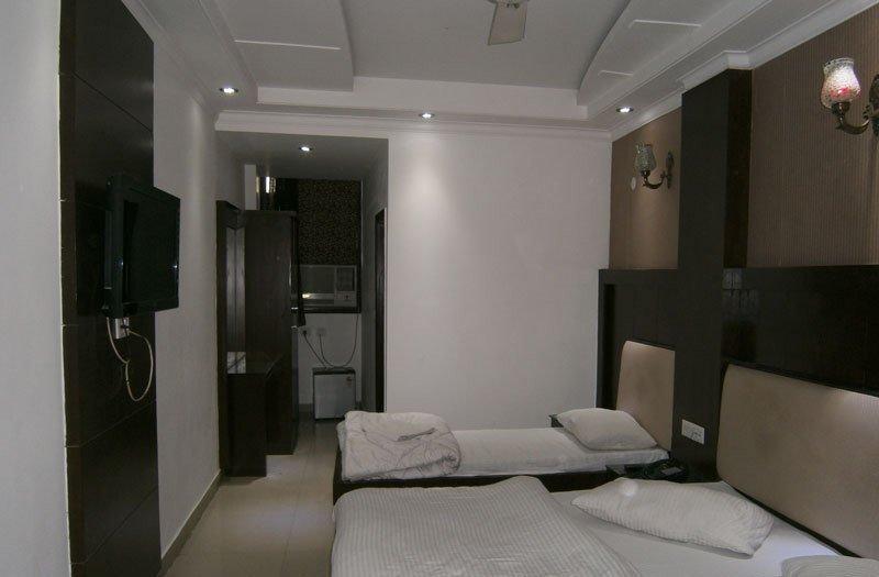 Capital O 6408 Hotel Delhi Heart Nowe Delhi Zewnętrze zdjęcie